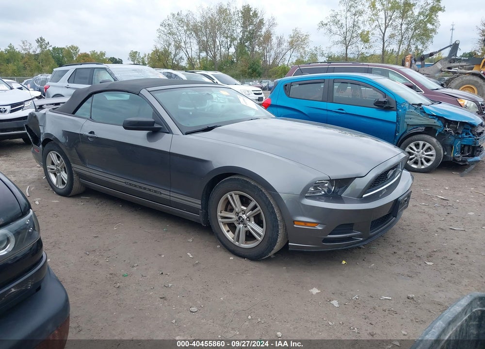 2014 FORD MUSTANG V6 VIN: 1ZVBP8EM8E5219830