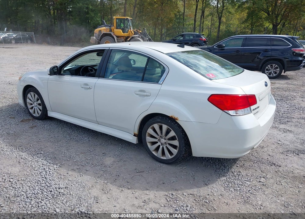 2011 SUBARU LEGACY 2.5I LIMITED VIN: 4S3BMBL65B3222902