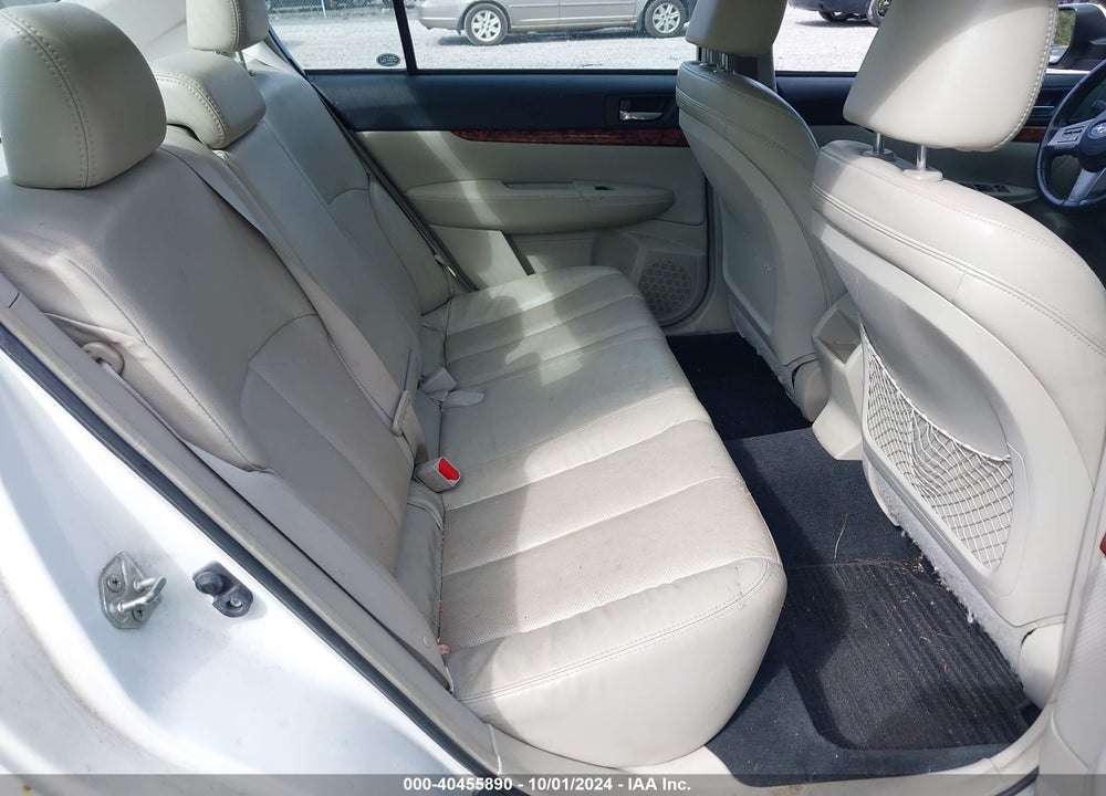 2011 SUBARU LEGACY 2.5I LIMITED VIN: 4S3BMBL65B3222902