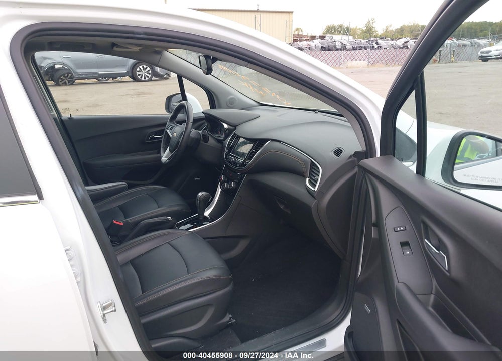 2018 CHEVROLET TRAX PREMIER VIN: 3GNCJMSB4JL311815