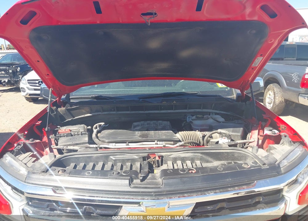 2022 CHEVROLET SILVERADO 1500 4WD SHORT BED LT WITH 2FL VIN: 1GCPDKEK5NZ624890