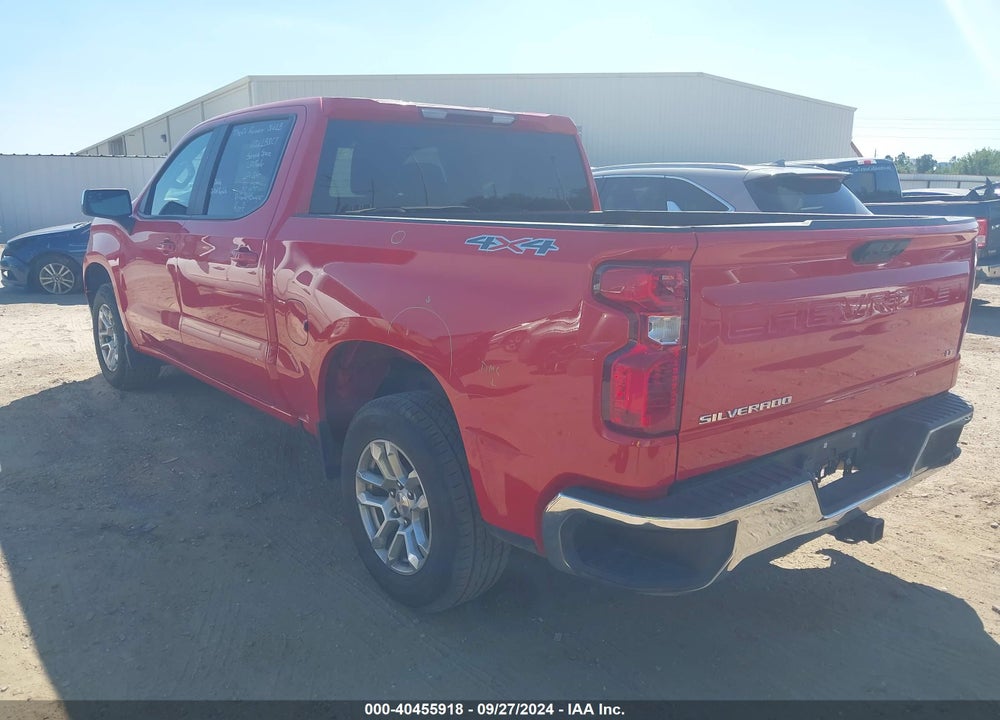 2022 CHEVROLET SILVERADO 1500 4WD SHORT BED LT WITH 2FL VIN: 1GCPDKEK5NZ624890