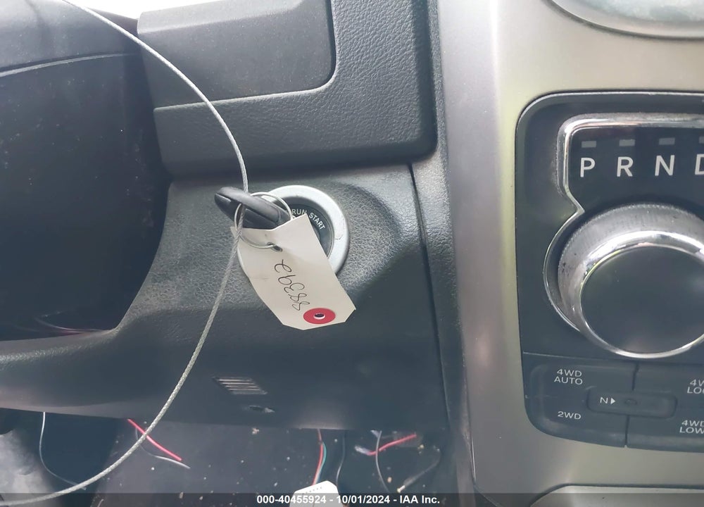 2017 RAM 1500 VIN: 1C6RR7LM7HS880335