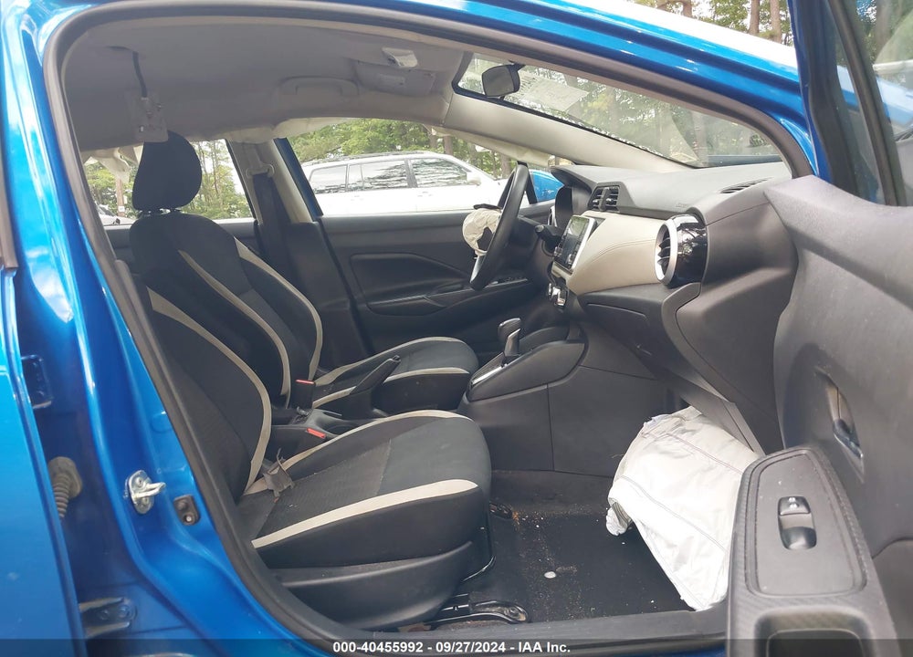 2020 NISSAN VERSA SV XTRONIC CVT VIN: 3N1CN8EV3LL815899
