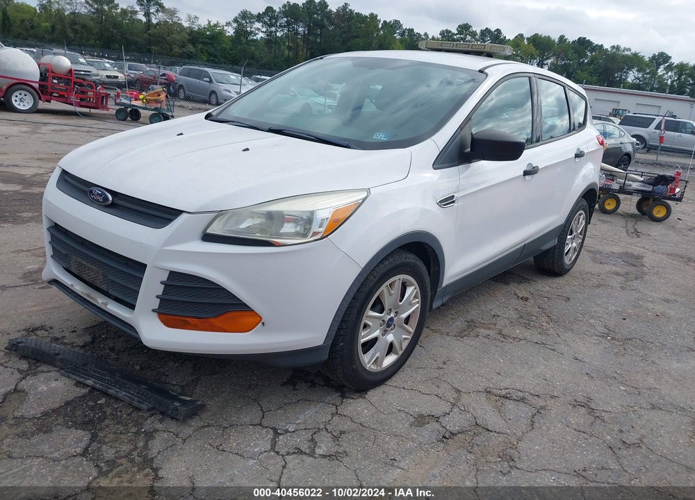 2015 FORD ESCAPE S VIN: 1FMCU0F71FUB96694
