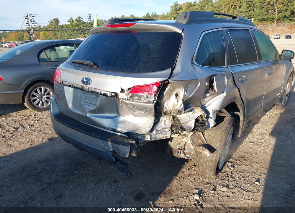 2010 SUBARU OUTBACK 3.6R LIMITED VIN: 4S4BRDKC0A2311667