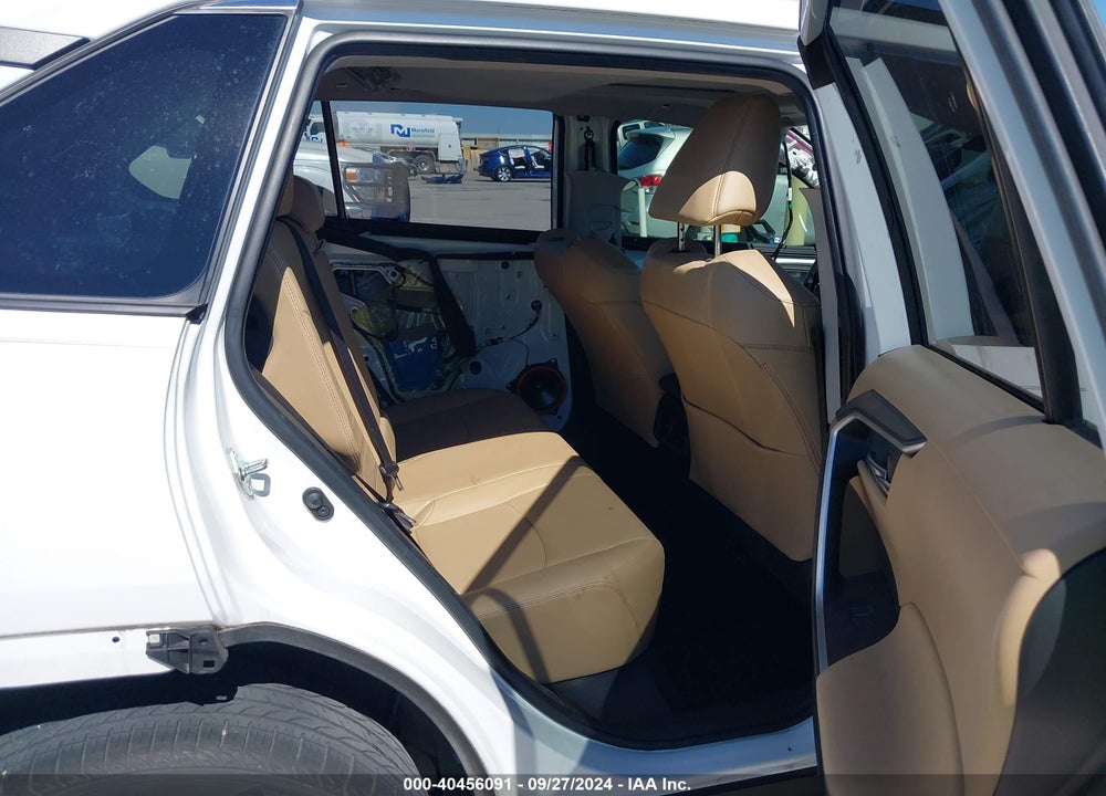 2020 TOYOTA RAV4 XLE PREMIUM VIN: JTMC1RFV5LD056790