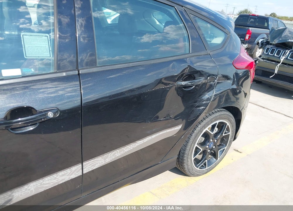 2014 FORD FOCUS SE VIN: 1FADP3K25EL156902