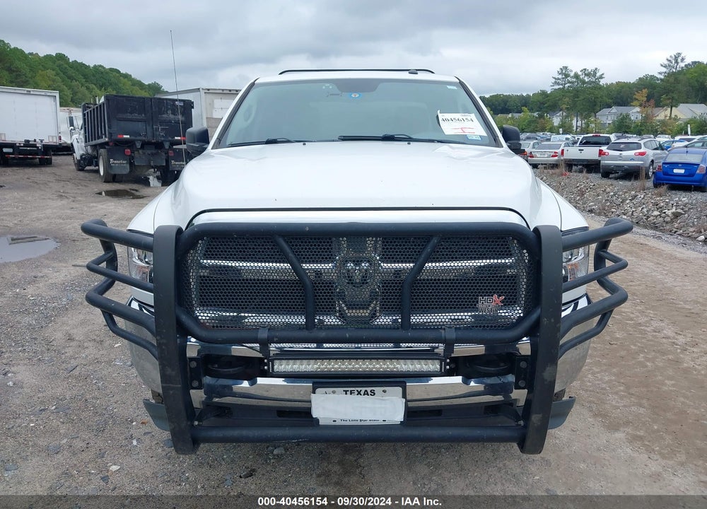 2018 RAM 2500 TRADESMAN 4X4 8' BOX VIN: 3C6UR5HL3JG295991
