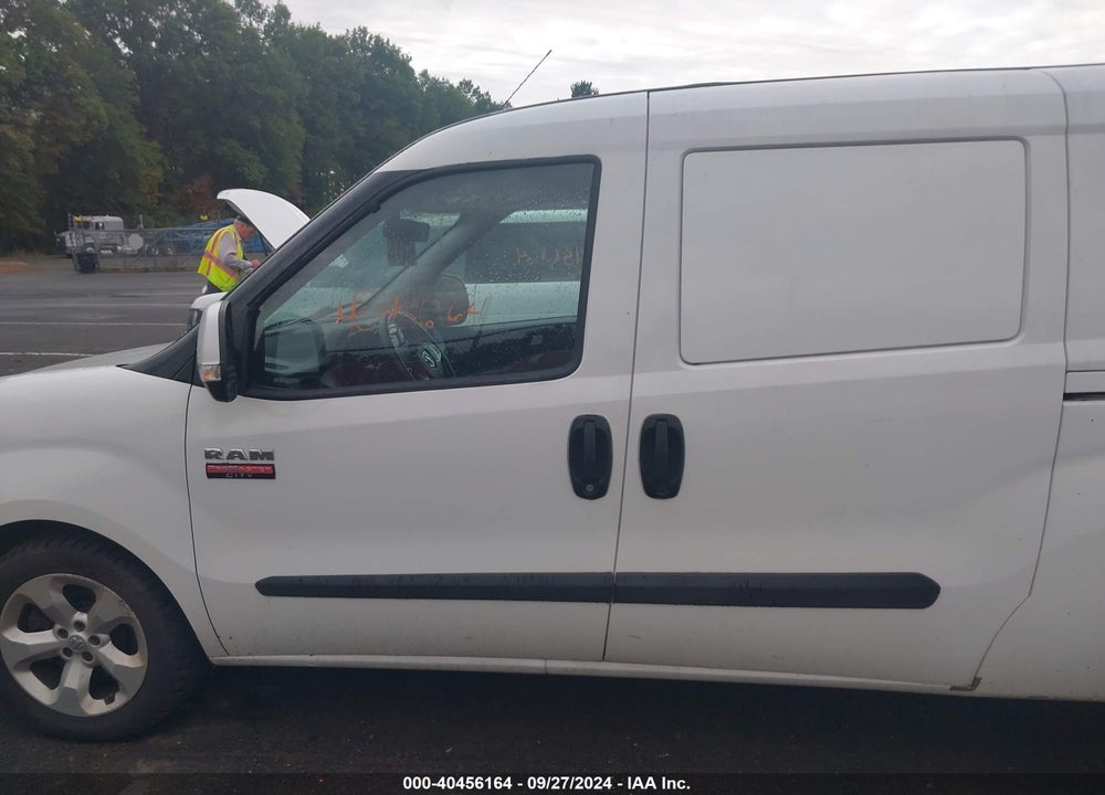 2015 RAM PROMASTER CITY TRADESMAN SLT VIN: ZFBERFBT7F6954744