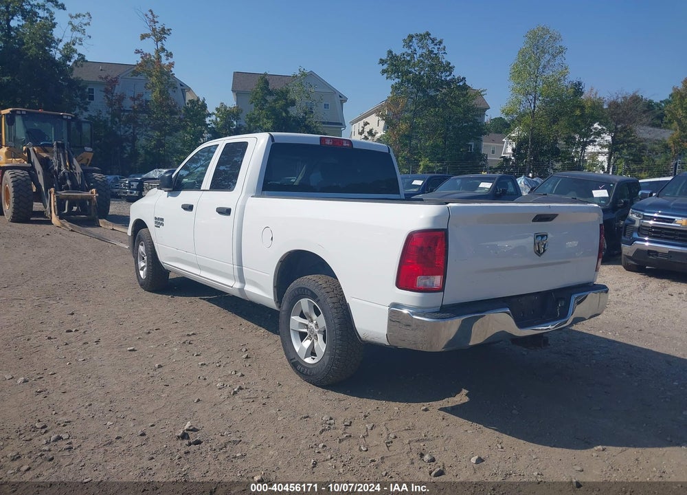 2019 RAM 1500 CLASSIC TRADESMAN QUAD CAB 4X2 6'4 BOX VIN: 1C6RR6FG2KS503337