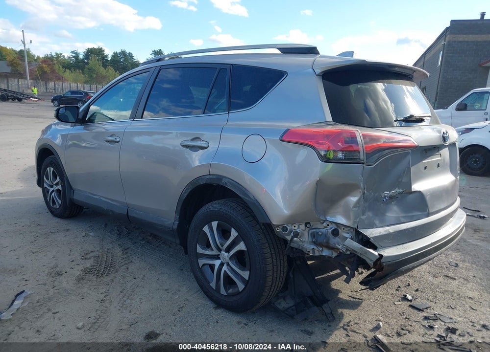 2017 TOYOTA RAV4 LE VIN: 2T3BFREVXHW602153