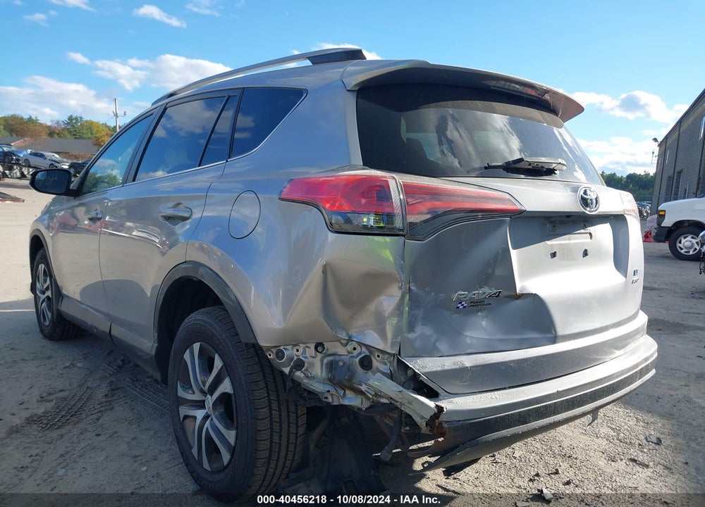 2017 TOYOTA RAV4 LE VIN: 2T3BFREVXHW602153