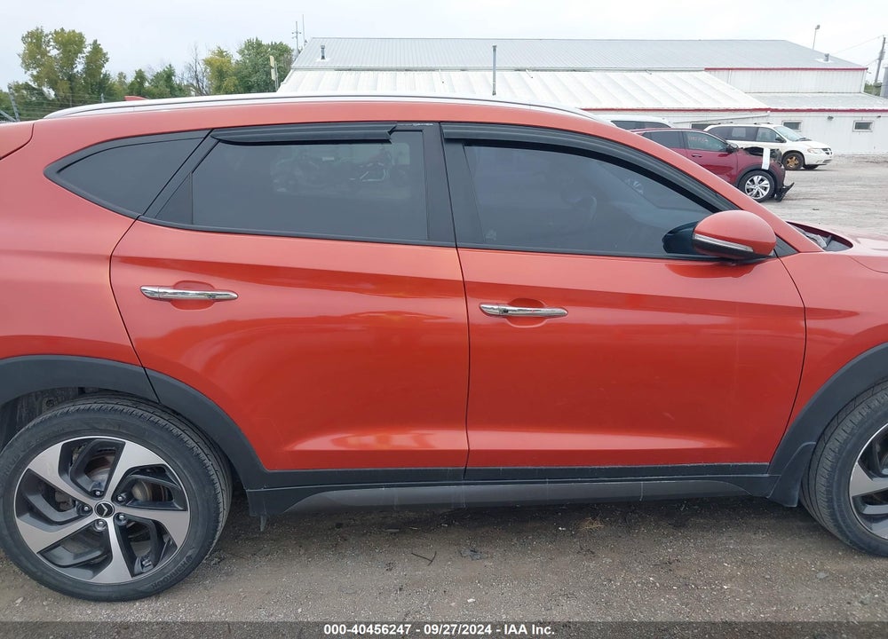 2016 HYUNDAI TUCSON LIMITED VIN: KM8J33A28GU136310