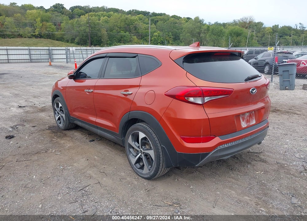 2016 HYUNDAI TUCSON LIMITED VIN: KM8J33A28GU136310