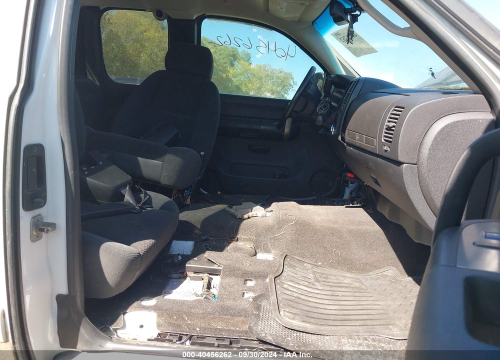 2007 CHEVROLET SILVERADO 1500 LT1 VIN: 1GCEK19047Z638363