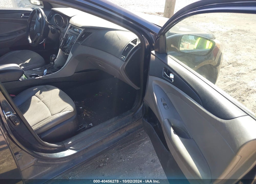 2011 HYUNDAI SONATA SE 2.0T VIN: 5NPEC4AB9BH273304