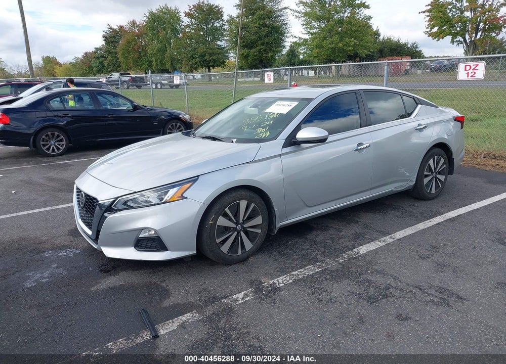 2022 NISSAN ALTIMA SV FWD VIN: 1N4BL4DV3NN313203