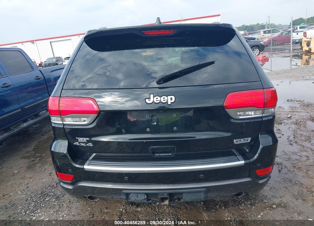 2018 CHEROKEE JEEP GRAND  STERLING EDITION 4X4 VIN: 1C4RJFBG7JC157039