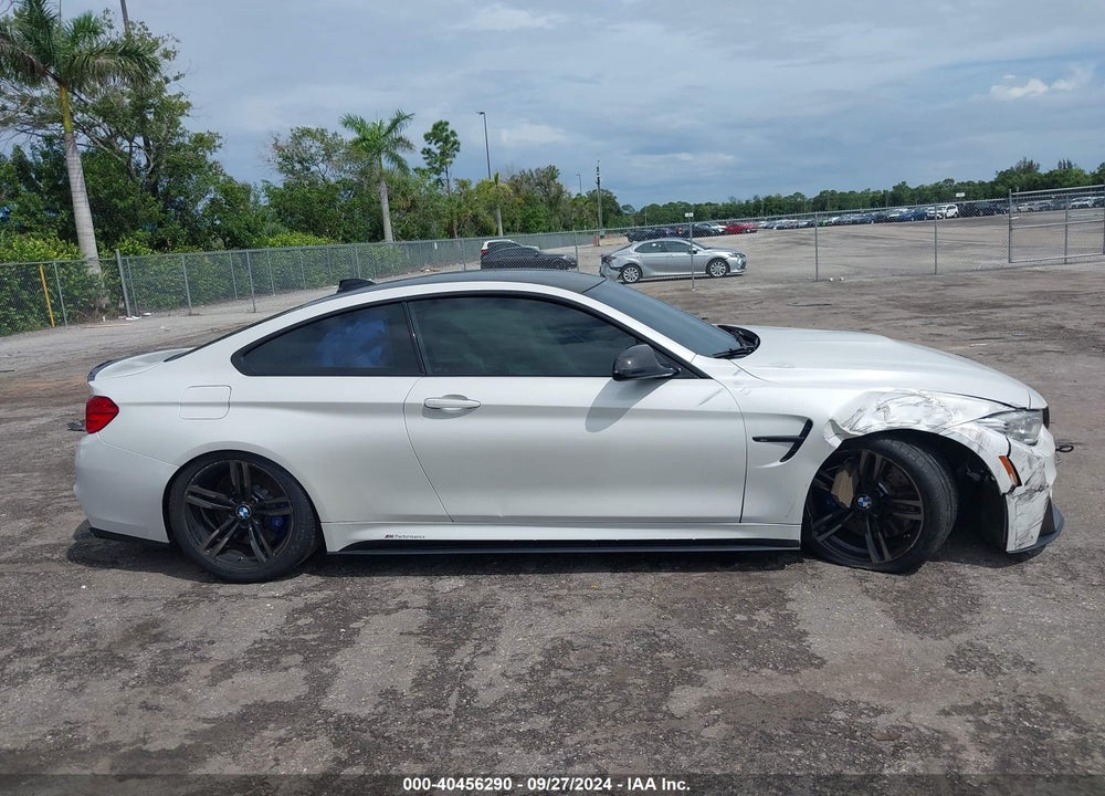 2017 BMW M4 VIN: WBS3R9C54HK709618