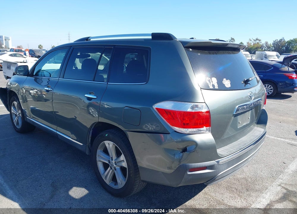 2013 TOYOTA HIGHLANDER LIMITED V6 VIN: 5TDYK3EH1DS135357