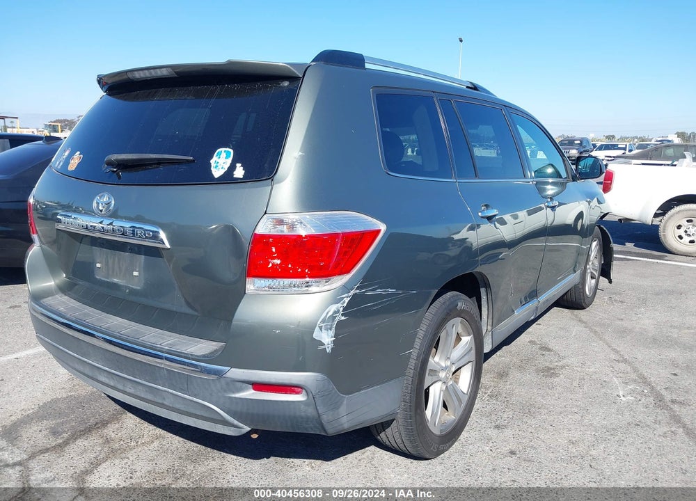 2013 TOYOTA HIGHLANDER LIMITED V6 VIN: 5TDYK3EH1DS135357