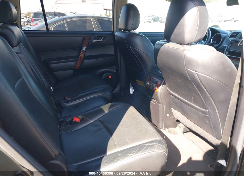 2013 TOYOTA HIGHLANDER LIMITED V6 VIN: 5TDYK3EH1DS135357