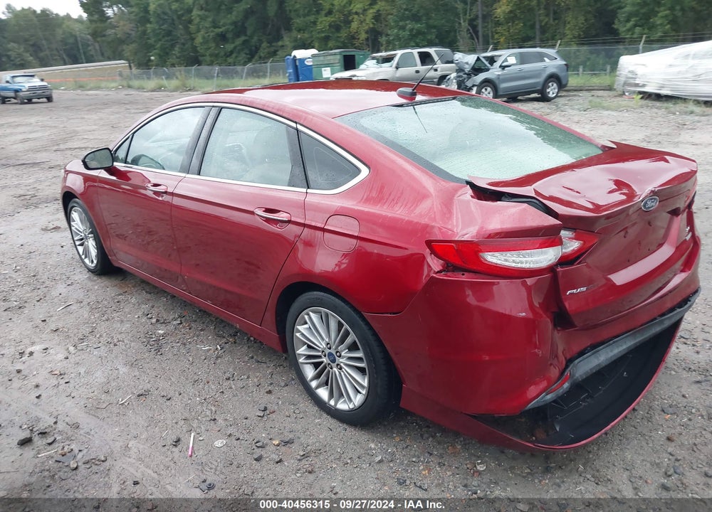 2015 FORD FUSION SE VIN: 3FA6P0HD8FR114680