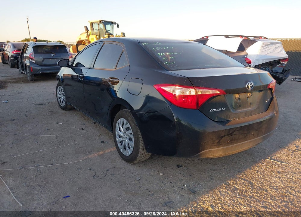 2019 TOYOTA COROLLA LE VIN: 5YFBURHE7KP935770