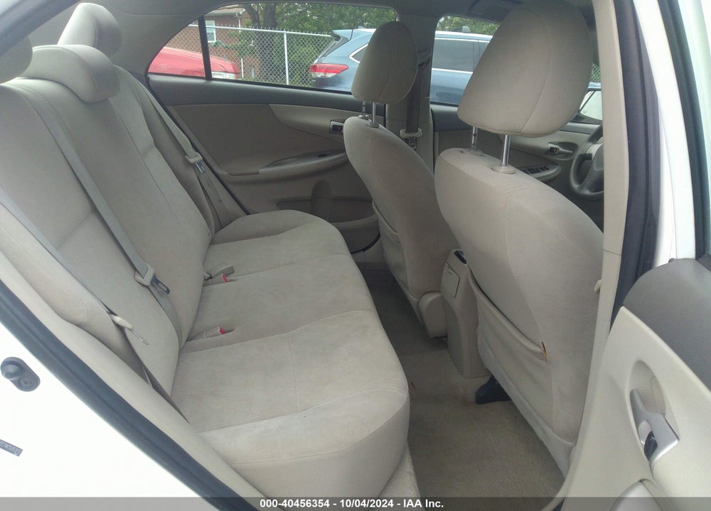 2010 TOYOTA COROLLA LE VIN: 2T1BU4EE7AC525377