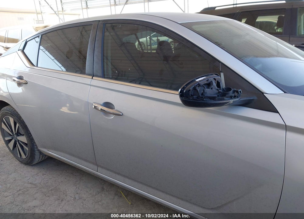 2022 NISSAN ALTIMA SV FWD VIN: 1N4BL4DV0NN333909