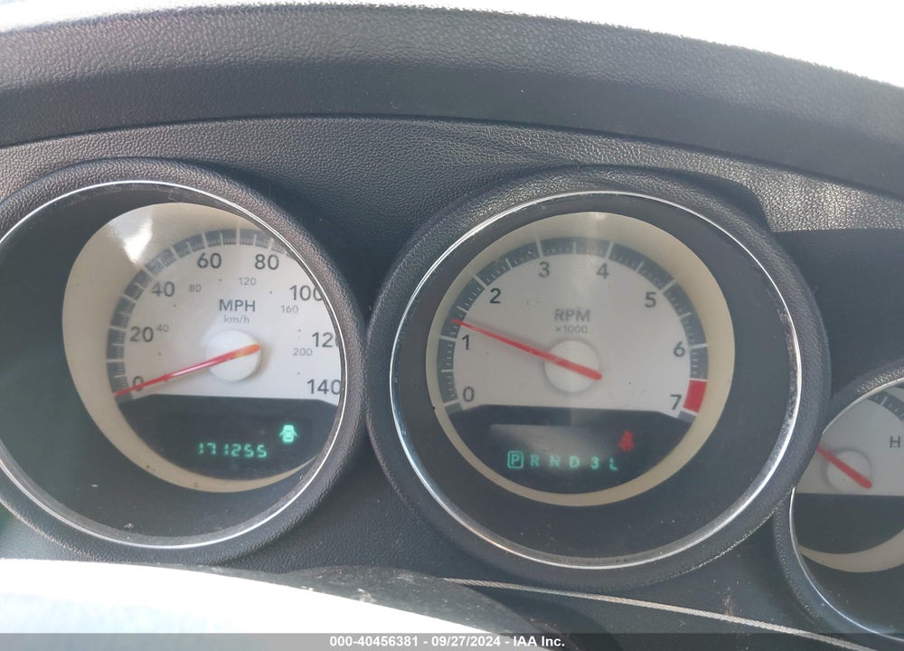 2008 DODGE CHARGER VIN: 2B3KA43R28H327337