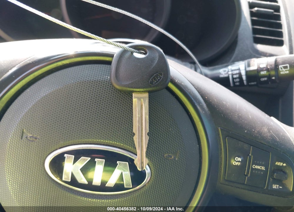 2013 KIA SOUL VIN: KNDJT2A52D7510722
