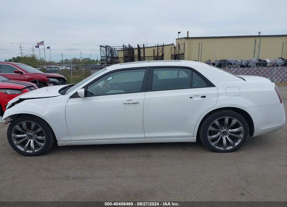 2014 CHRYSLER 300 VIN: 2C3CCABG2EH330377