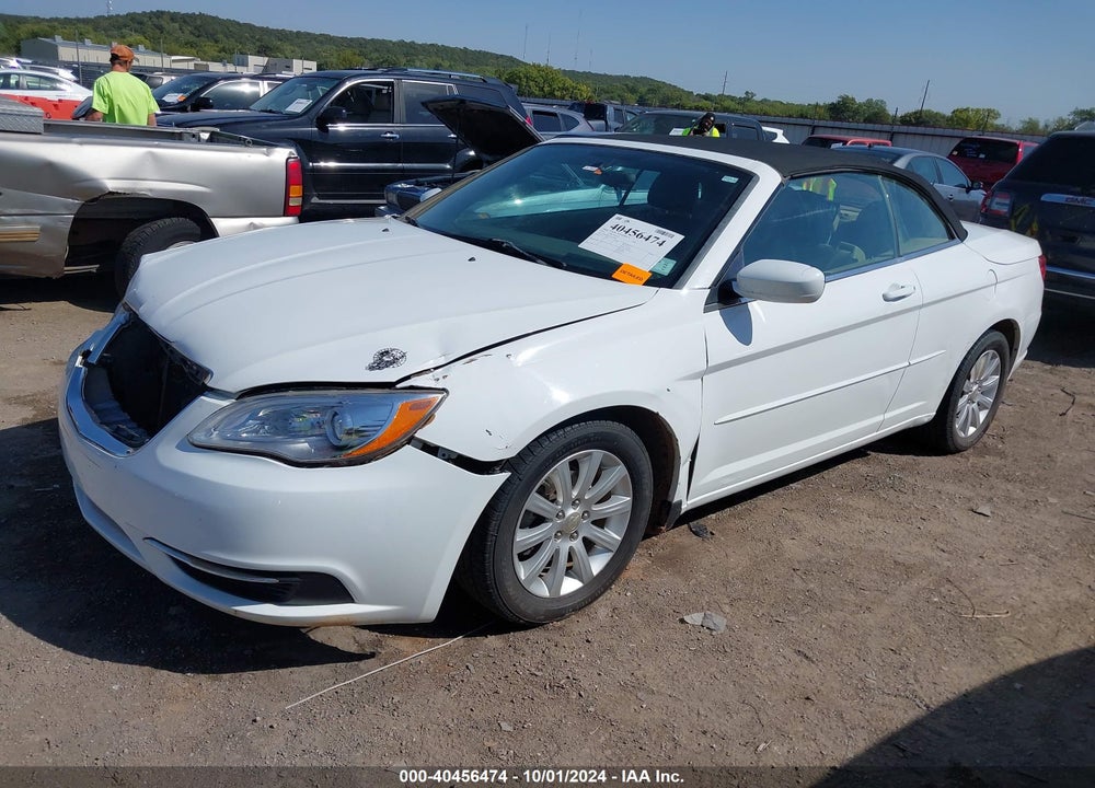 2014 CHRYSLER 200 TOURING VIN: 1C3BCBEG2EN131060