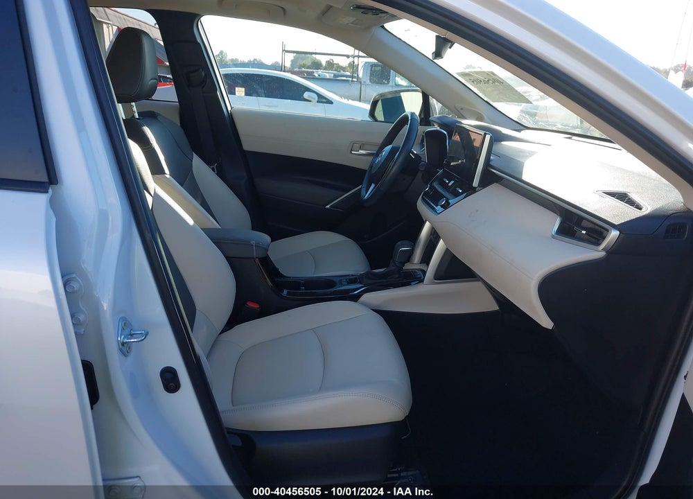 2023 TOYOTA COROLLA CROSS XLE VIN: 7MUDAABGXPV074862