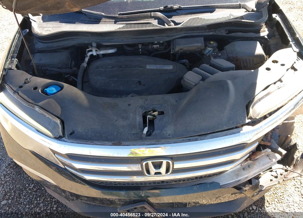 2017 HONDA PILOT EX-L VIN: 5FNYF6H58HB027951