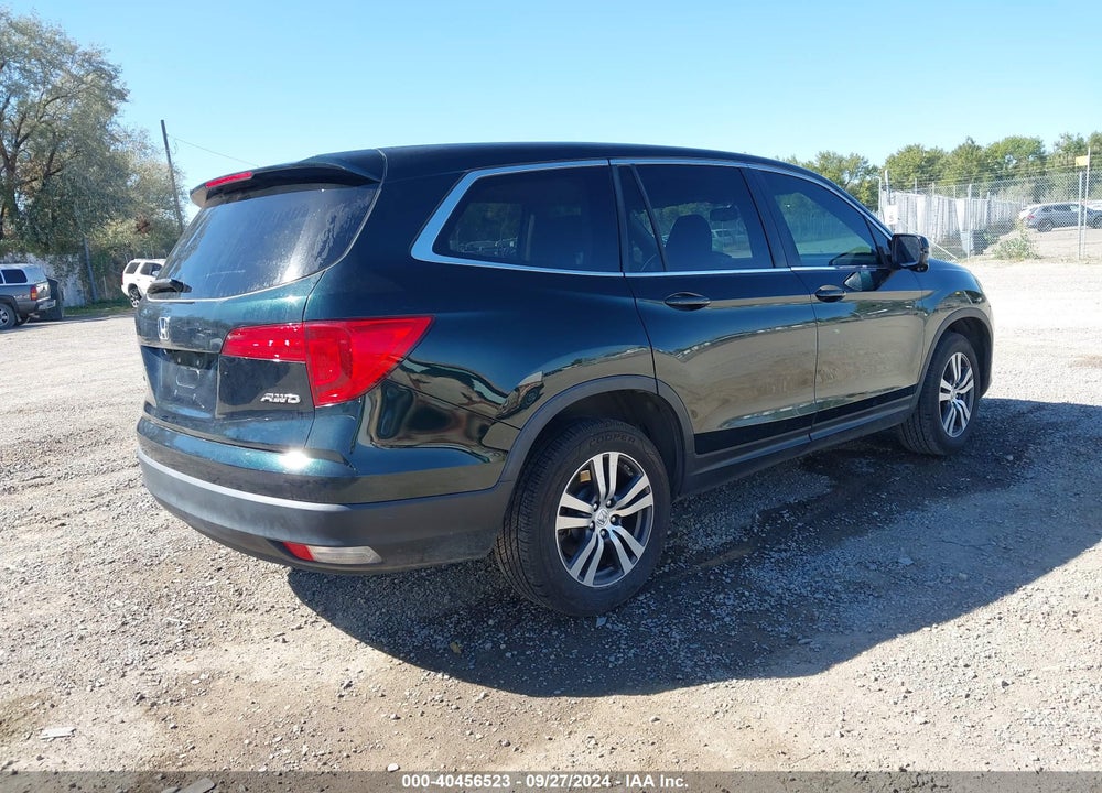 2017 HONDA PILOT EX-L VIN: 5FNYF6H58HB027951