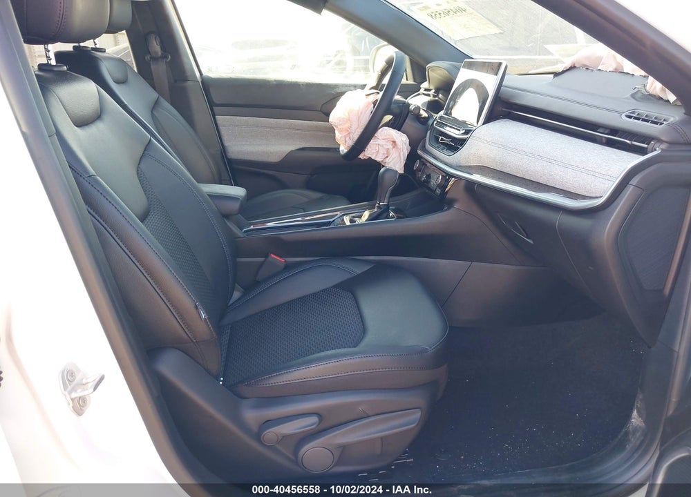 2024 JEEP COMPASS LATITUDE 4X4 VIN: 3C4NJDBN5RT173855