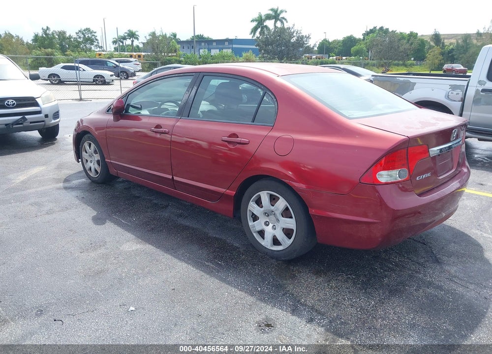 2010 HONDA CIVIC LX VIN: 2HGFA1F57AH568633