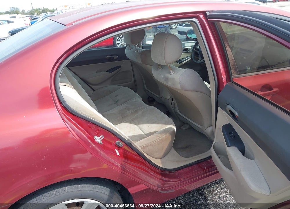 2010 HONDA CIVIC LX VIN: 2HGFA1F57AH568633
