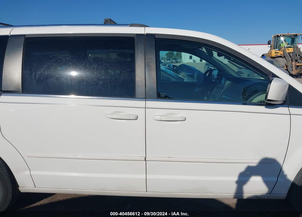 2013 DODGE GRAND CARAVAN CREW VIN: 2C4RDGDG4DR661926
