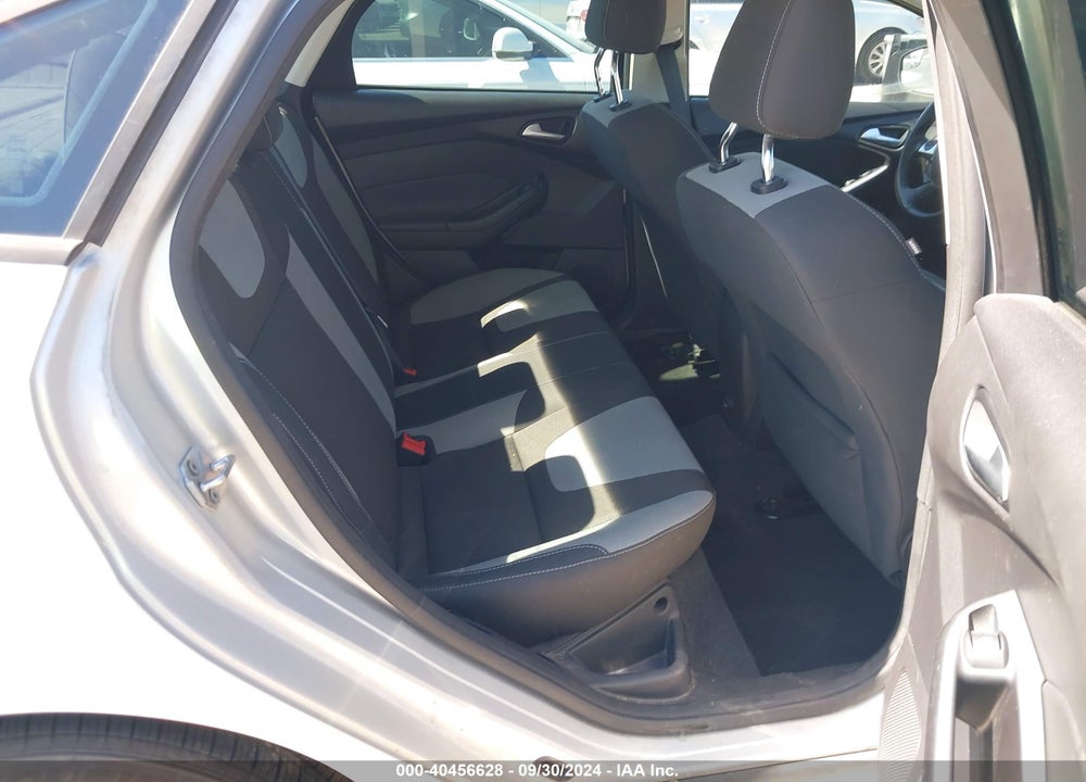 2012 FORD FOCUS SE VIN: 1FAHP3F28CL174271
