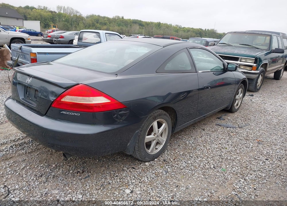 2005 HONDA ACCORD 2.4 EX VIN: 1HGCM72725A001626
