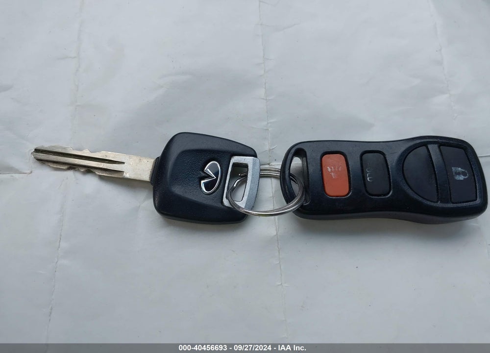 2004 INFINITI G35X VIN: JNKCV51F54M716288