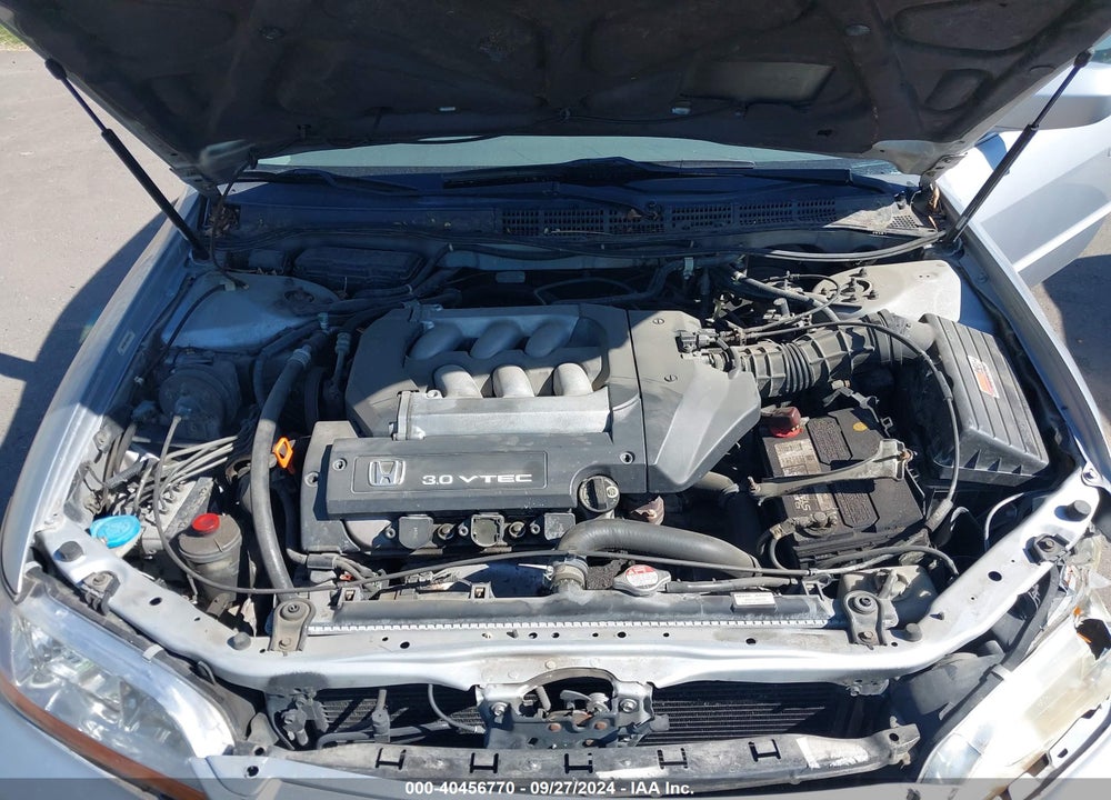 2001 HONDA ACCORD 3.0 EX VIN: 1HGCG16501A061170