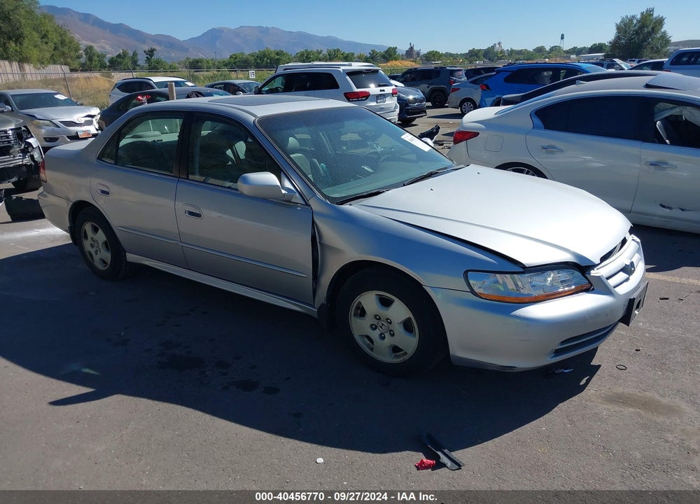 2001 HONDA ACCORD 3.0 EX VIN: 1HGCG16501A061170