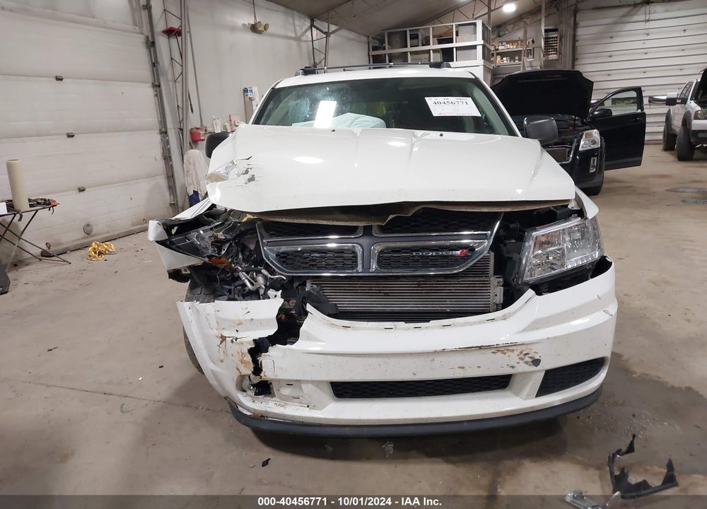 2018 DODGE JOURNEY SE VIN: 3C4PDCAB7JT195961