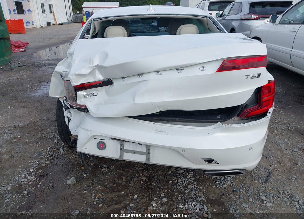 2017 VOLVO S90 T6 MOMENTUM VIN: YV1A22MK9H1012153