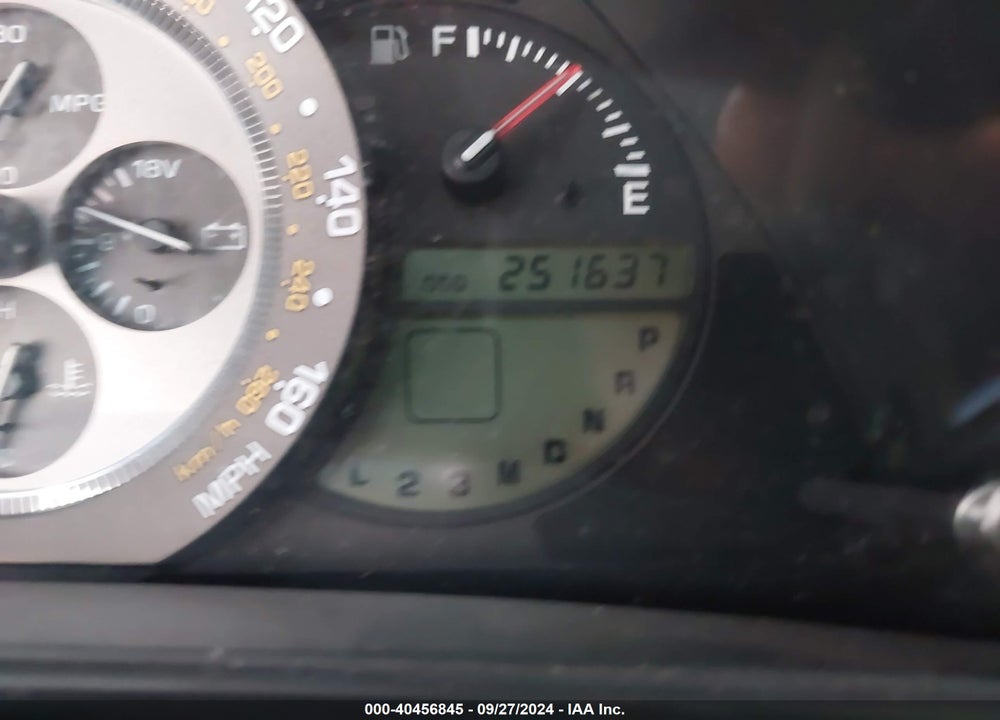 2003 LEXUS IS 300 VIN: JTHBD192830070887